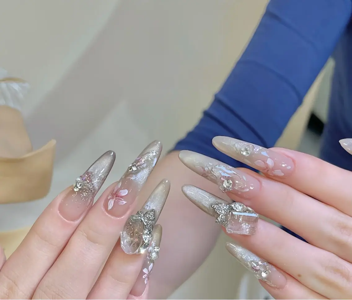 ネイル ハンドネイル D-BEAUTY Nailsalonのネイルデザイン