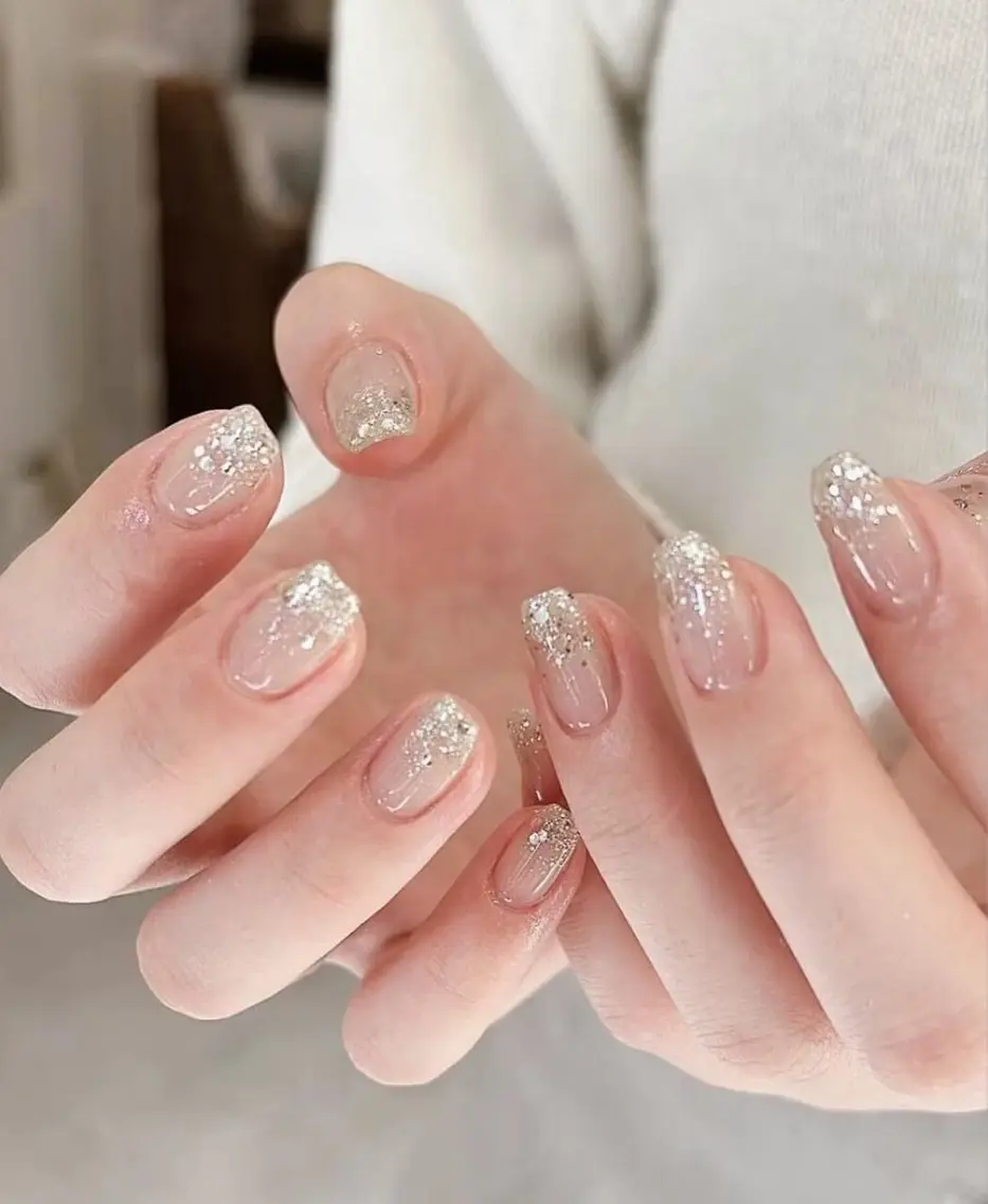ネイル フラワーネイル フレンチネイル ジェルネイル ガラスフレンチ ハート ハンドネイル BabyYouMi nailのネイルデザイン