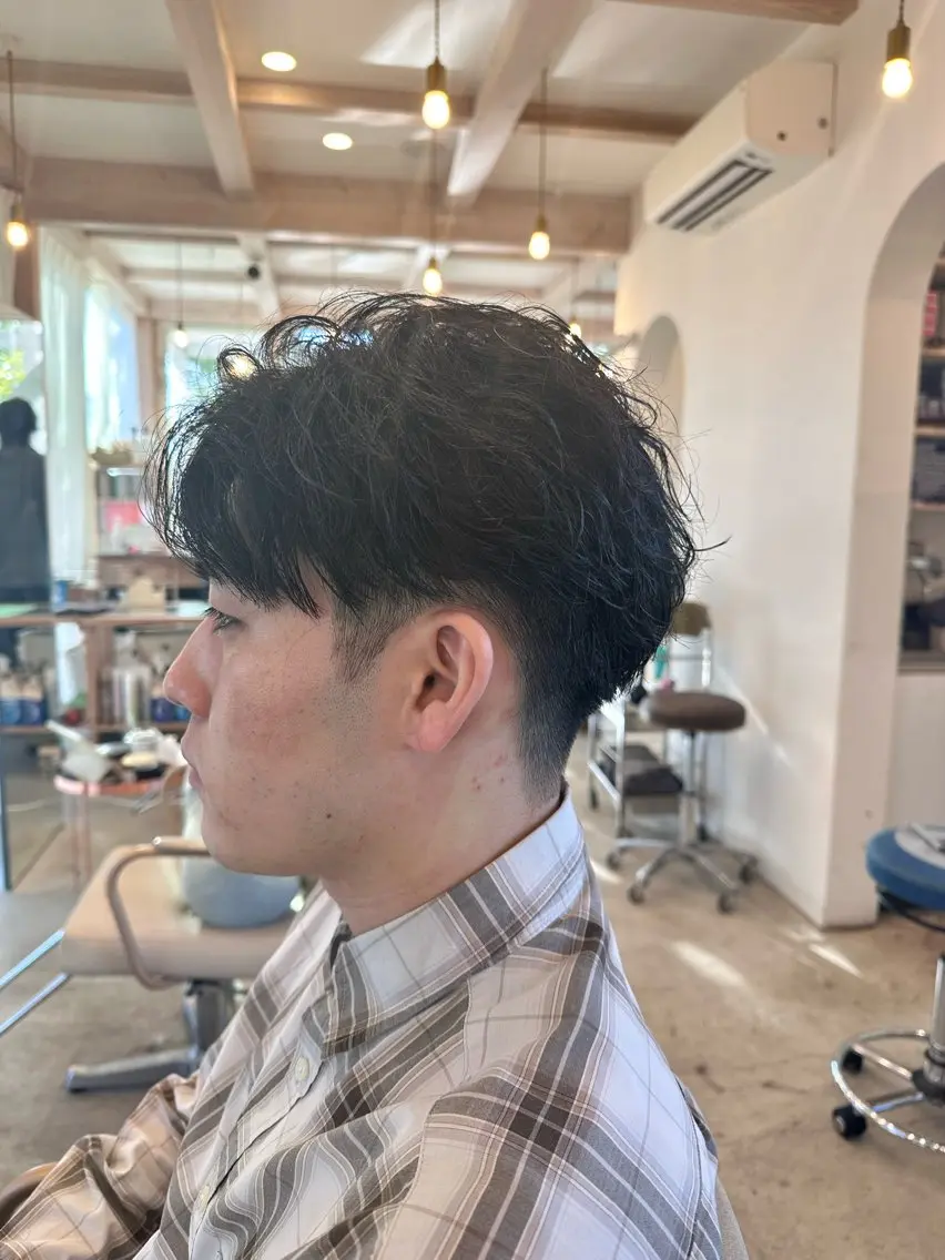 メンズ NISHI （ニシ）のヘアスタイル