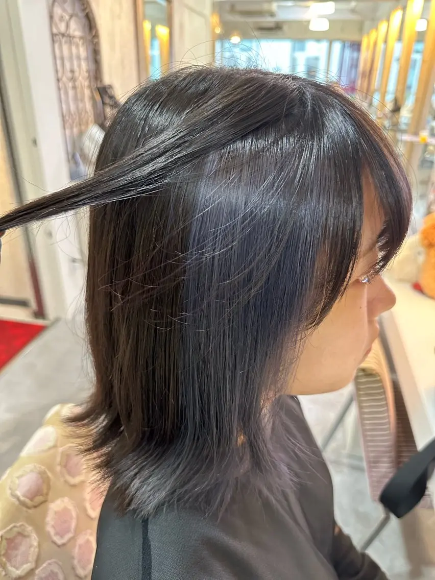 ミディアム ヘアカラー トリートメント アダチ ホノカのヘアスタイル