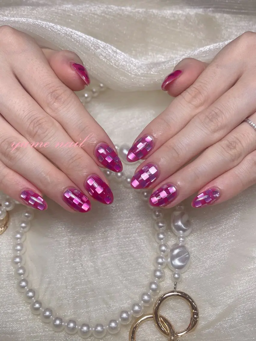 ミディアム ヒエン NAILのネイルデザイン