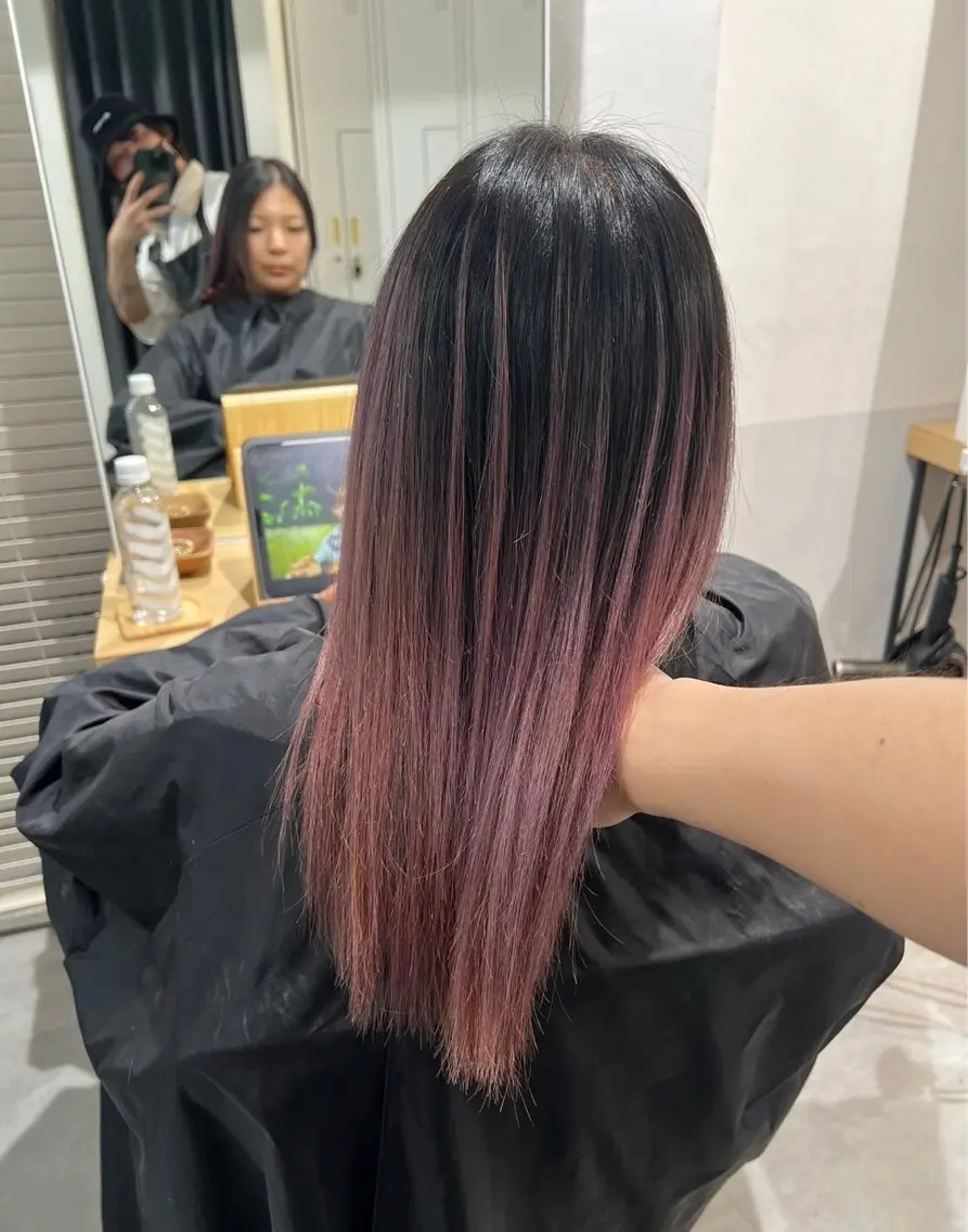 ミディアム カラー バレイヤージュ ベージュカラー ピンクカラー ピンクベージュ レイヤーカット 指名数No.1 /NAOYAのヘアスタイル
