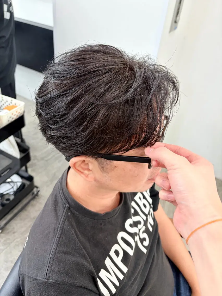 カラー メンズ センターパート カット ヘアカラー 静岡 / 毛流れ特化 /メンズヘア/真大のヘアスタイル