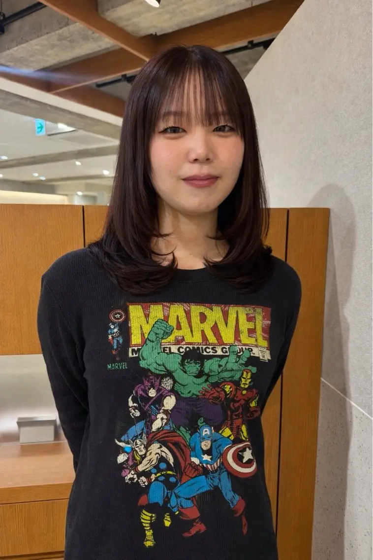 ミディアム カラー ミディアムレイヤー ブラウンカラー ラベンダーカラー ラベンダーブラウン ピンクカラー カット トリートメント Jr.スタイリスト/ ミニモ価格/MANAのヘアスタイル