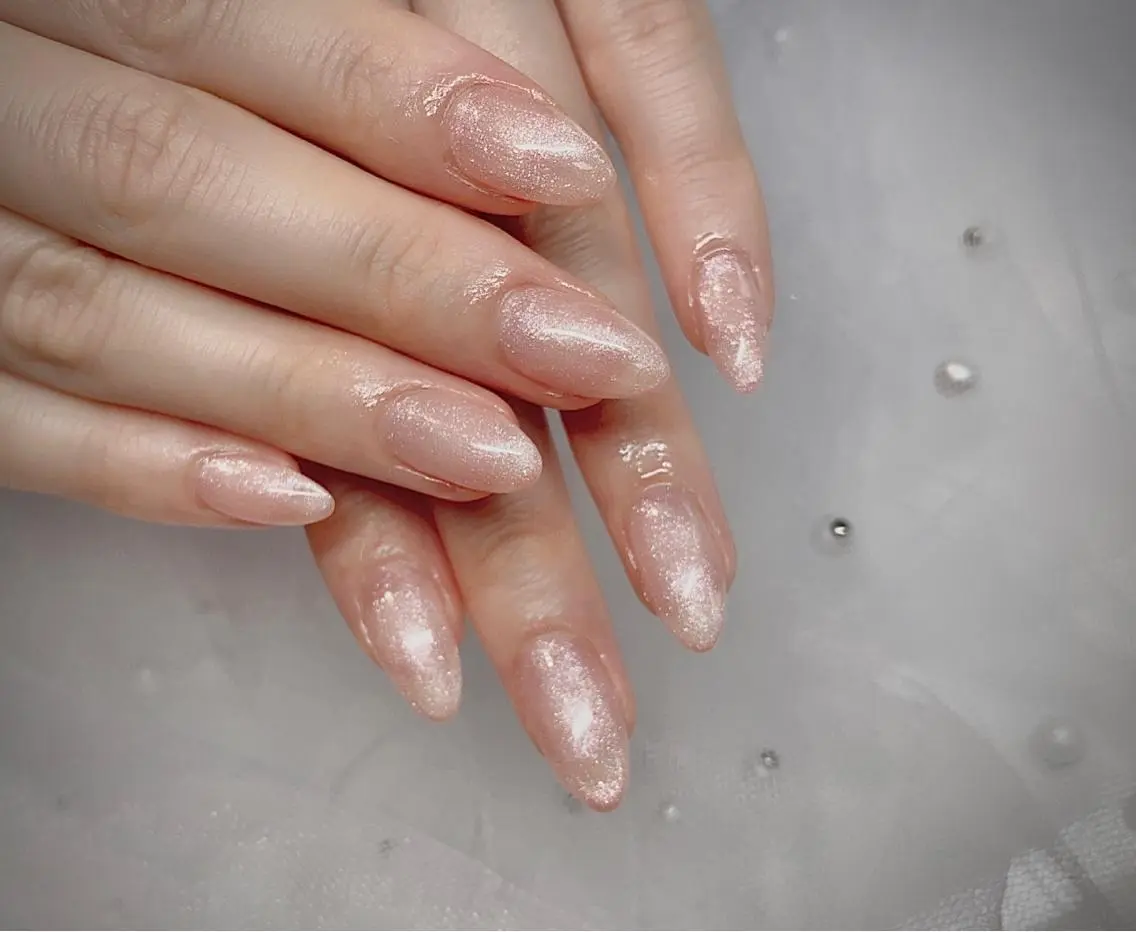 ネイル ハンドネイル I-nailロング /ワンホン/キラキラのネイルデザイン