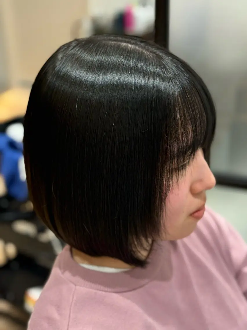 ショート カラー アッシュ 透明感カラー 顔周りカット レイヤーカット カット ヘアカラー 仲嶋 愛歌のヘアスタイル