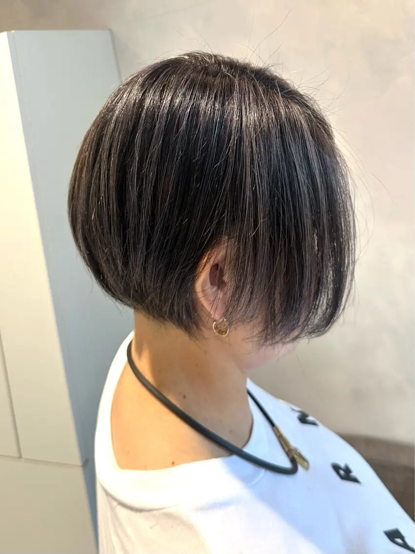 ショート カット ヘアカラー 萩原 拓実のヘアスタイル
