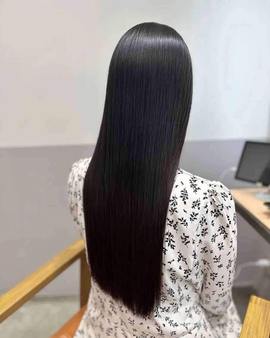 ロング 縮毛矯正 熊谷 鈴のヘアスタイル