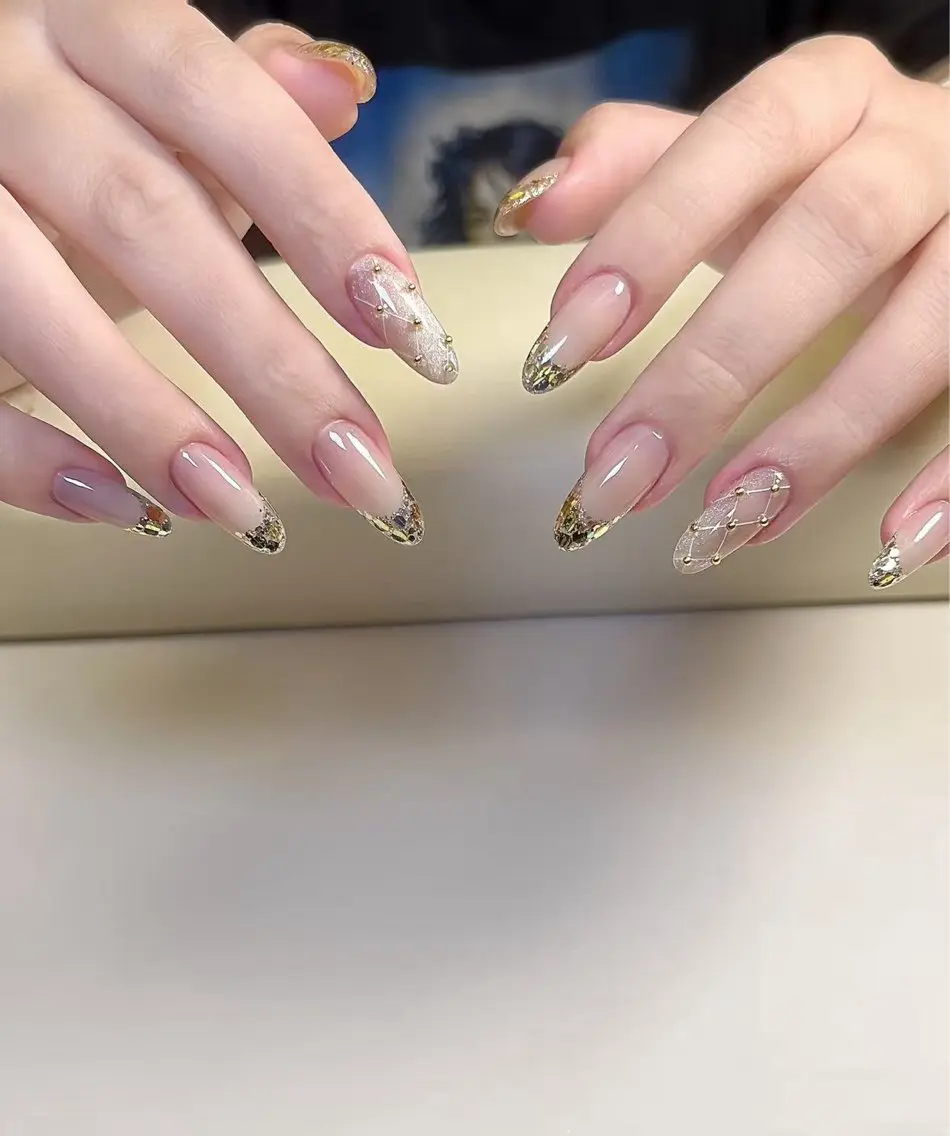 ネイル フラワーネイル フレンチネイル ジェルネイル ガラスフレンチ ハート ハンドネイル BabyYouMi nailのネイルデザイン
