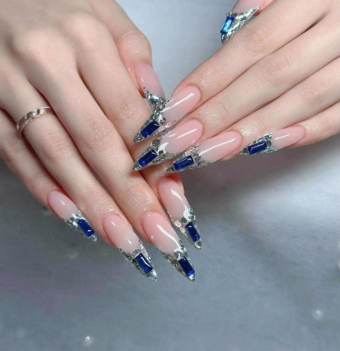 ネイル オーロラネイル チークネイル フットネイル ジェルネイル 韓国ネイル ハンドネイル neco H.babynailのネイルデザイン