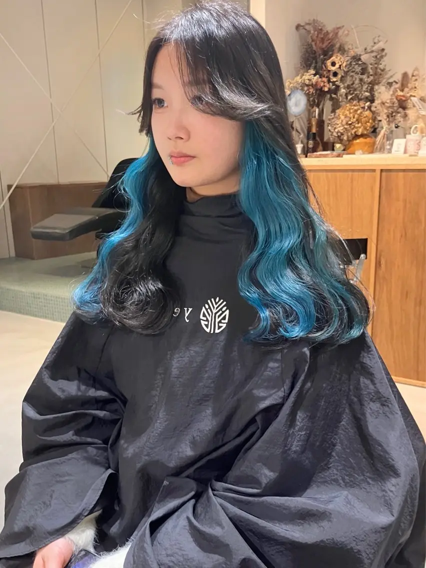 ロング カラー カット ヘアカラー トリートメント 🌱大人ハイトーン RENのヘアスタイル