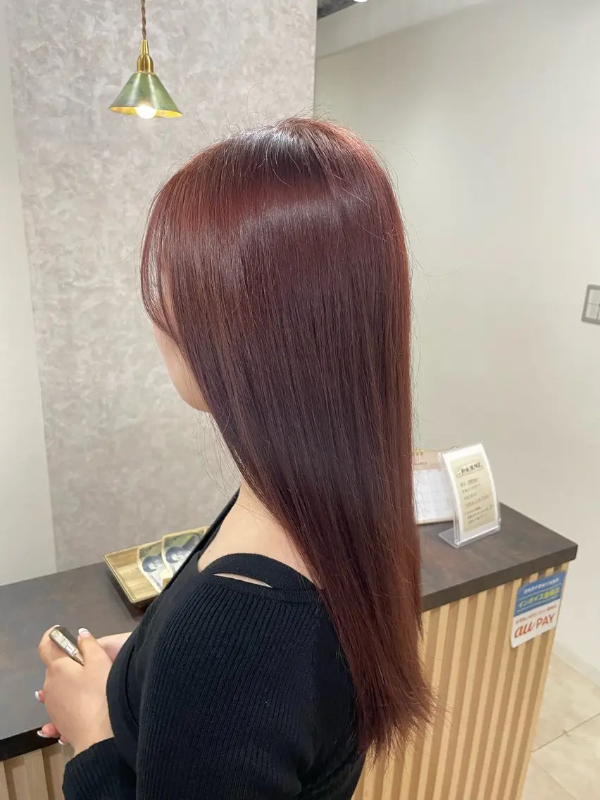 ロング _WHITE 佐伯 碧のヘアスタイル