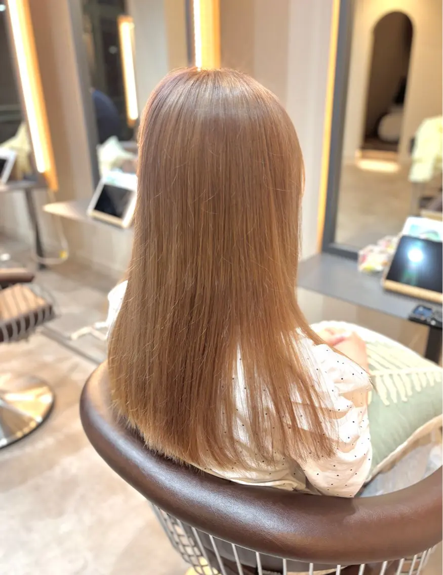 カラー カット ヘアカラー トリートメント ヘッドスパ 酸性ストレート/ブリ ーチなしWカラー河本のヘアスタイル