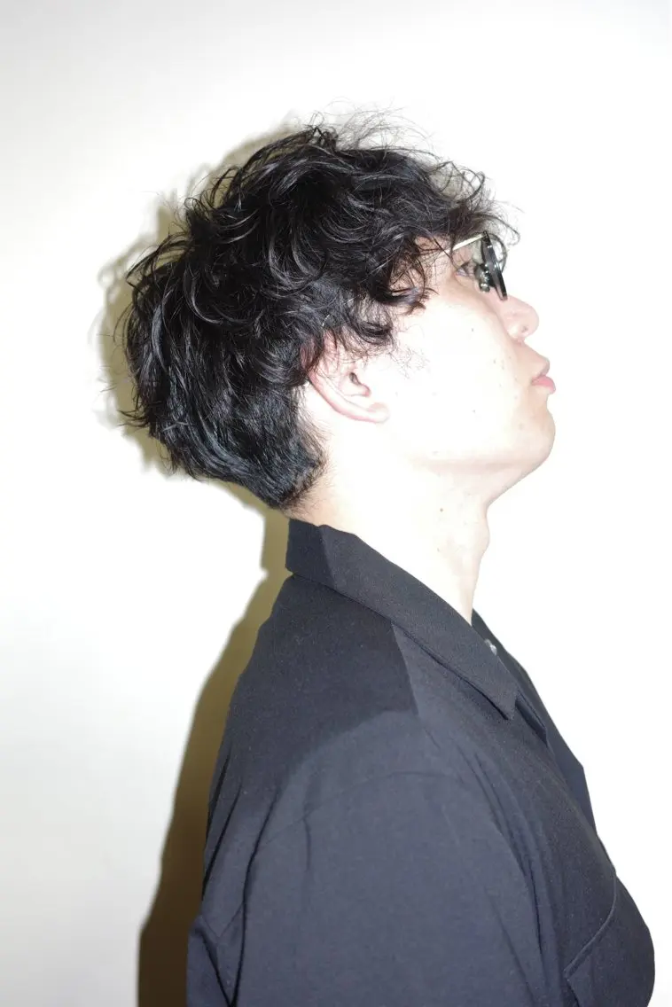 ショート パーマ メンズ 浅岡 昭汰のヘアスタイル