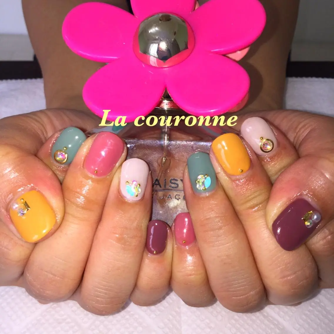 ネイル ハンドネイル Lacouronne NATSUMIのネイルデザイン