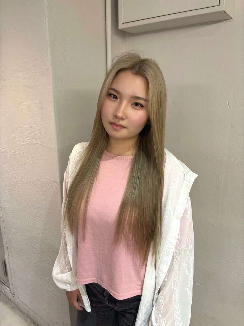 ロング カラー ヘアカラー real yumeka🪄✨のヘアスタイル