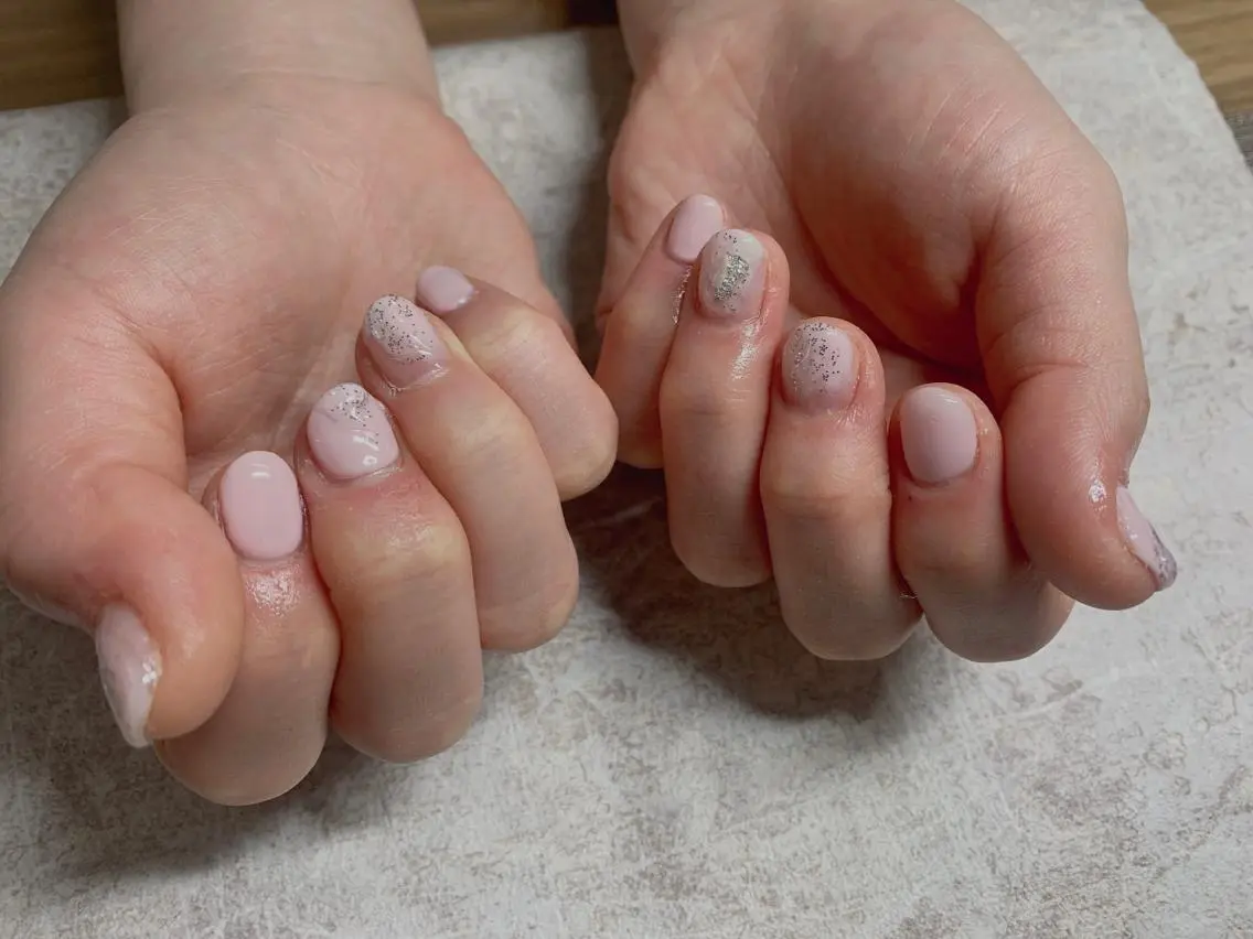 ネイル ハンドネイル mogunail &blowのネイルデザイン