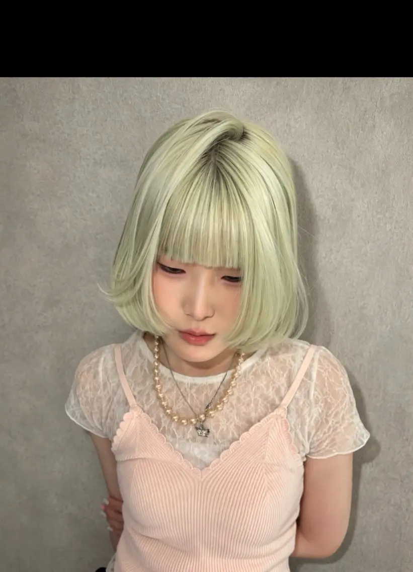 カラー ハイトーンカラー ミント ミントグリーン ボブ YUI/ ハイトーン デザインカラーのヘアスタイル