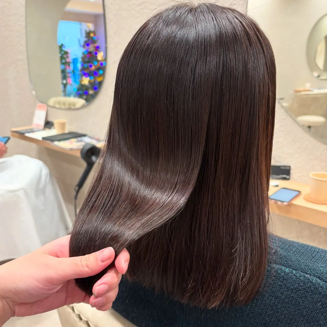 ミディアム カット ヘアカラー トリートメント ヘッドスパ 透明感カラー⭐️🌈 野村玲美のヘアスタイル