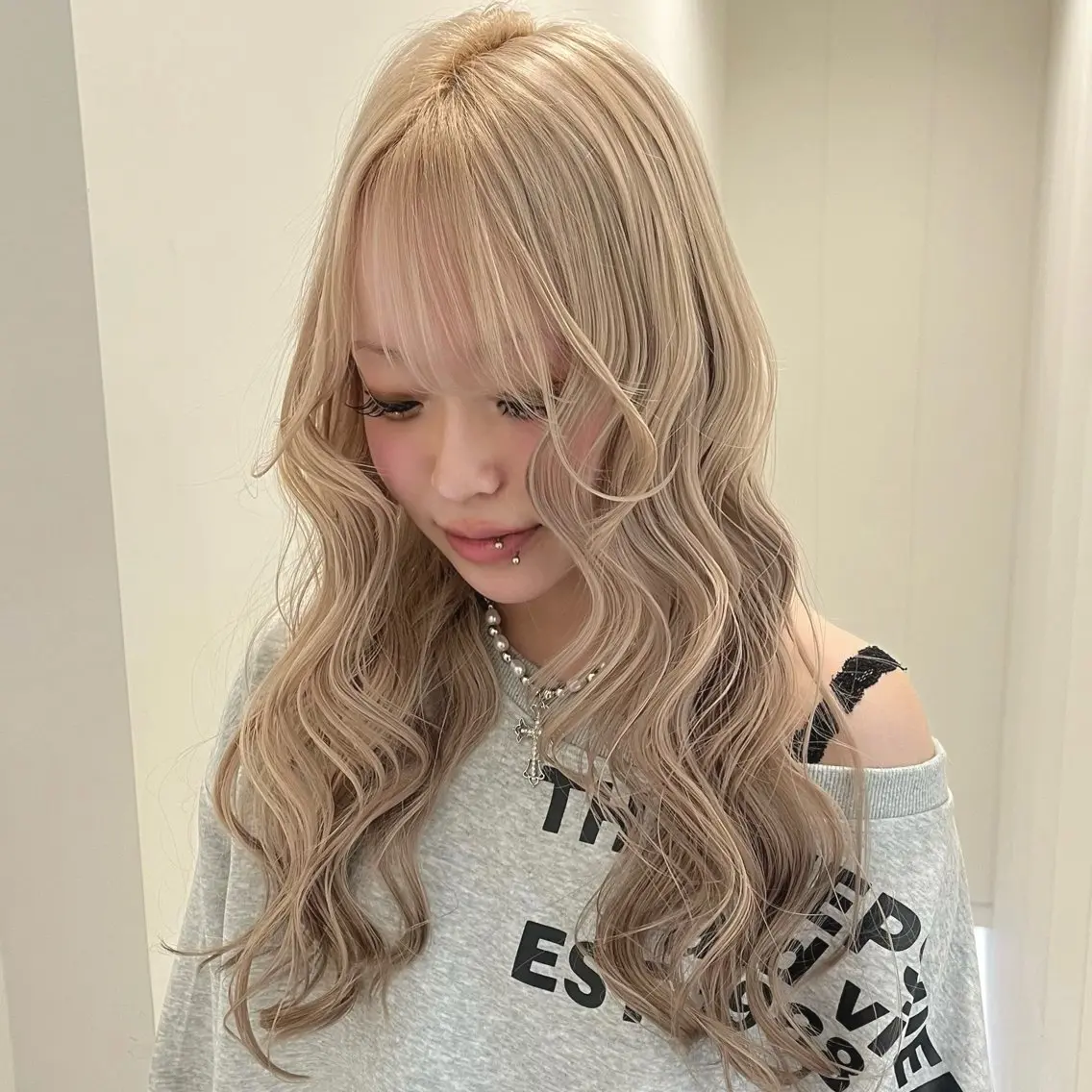 ロング naru♡/ブリーチ /デザインカラーのヘアスタイル