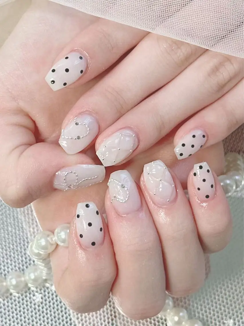 ネイル ハンドネイル Mojo Nailのネイルデザイン