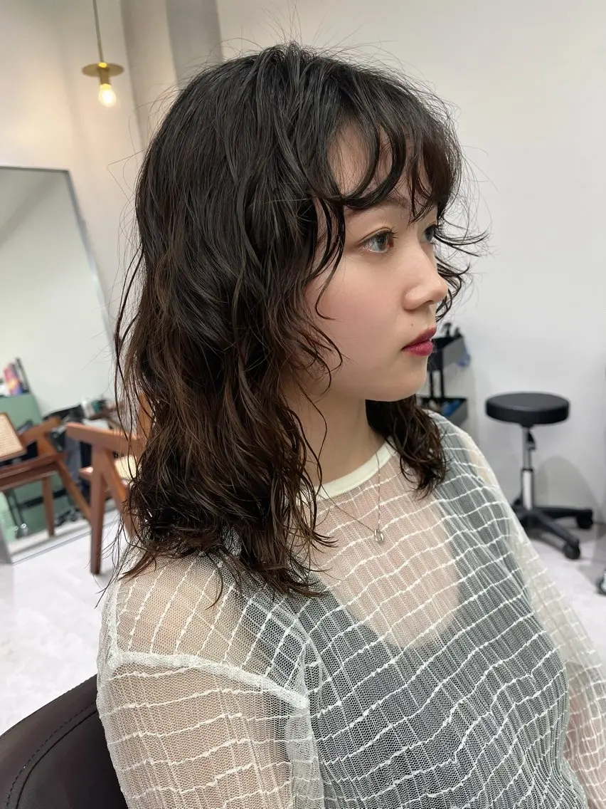 ミディアム パーマ ミディアムパーマ カット パーマ 似合わせパーマ/ kazuのヘアスタイル