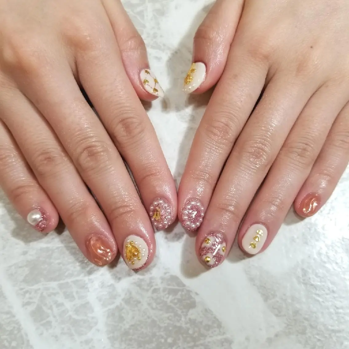ネイル ハンドネイル nijiiro🌈 サトウのネイルデザイン
