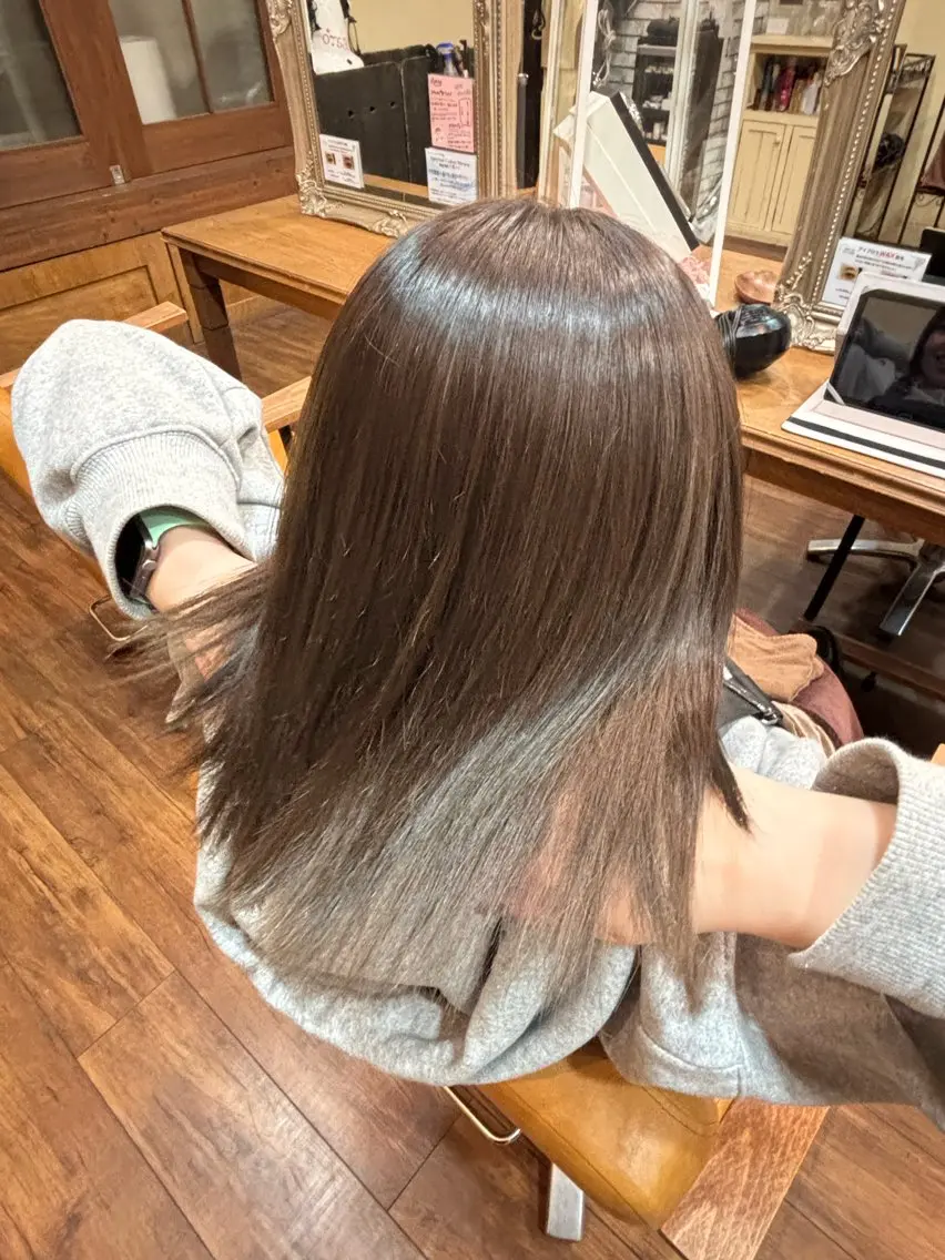 カラー＋卵殻膜トリートメントの写真