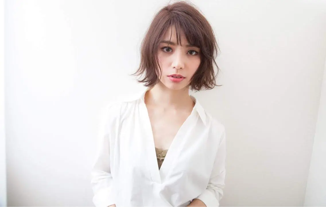 ショート ヘアールーム アートのヘアスタイル