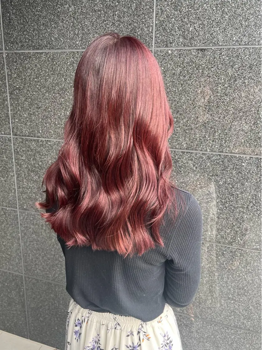 ロング カット ヘアカラー トリートメント 顔周りレイヤー 髪質改善 / AYUのヘアスタイル
