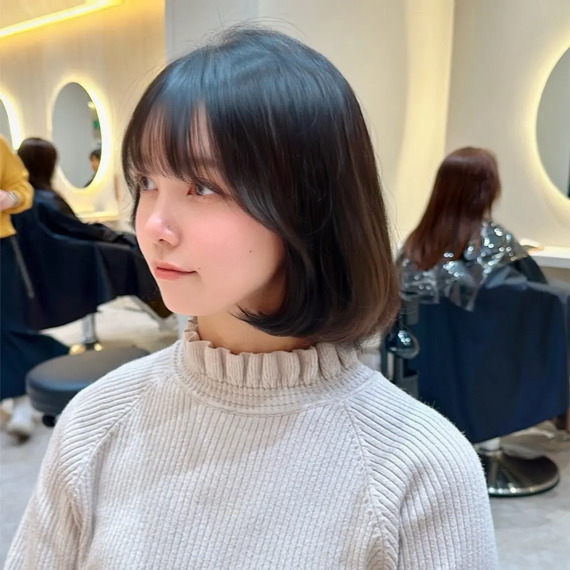 ショート カット ヘアカラー トリートメント 縮毛矯正✨🫧 レイヤー川村利幸のヘアスタイル