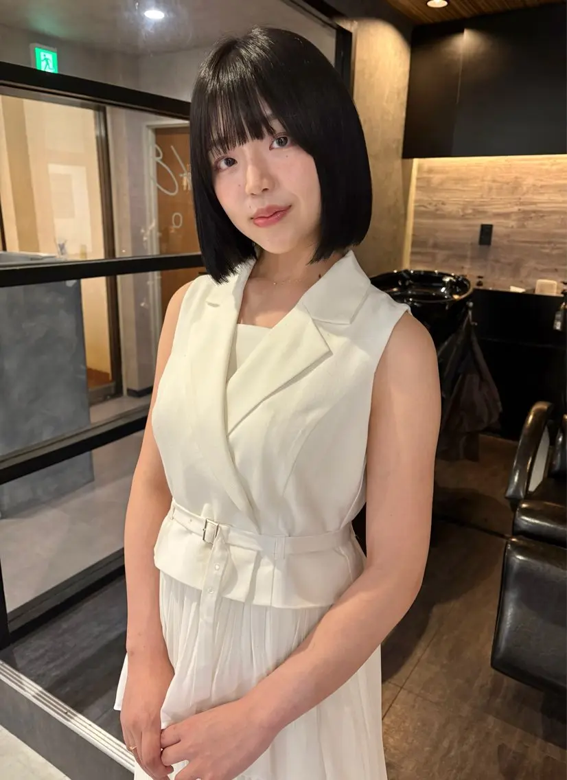 ミディアム カット ヘアカラー トリートメント レイヤーカット/髪質 改善/ダブルカラーのヘアスタイル