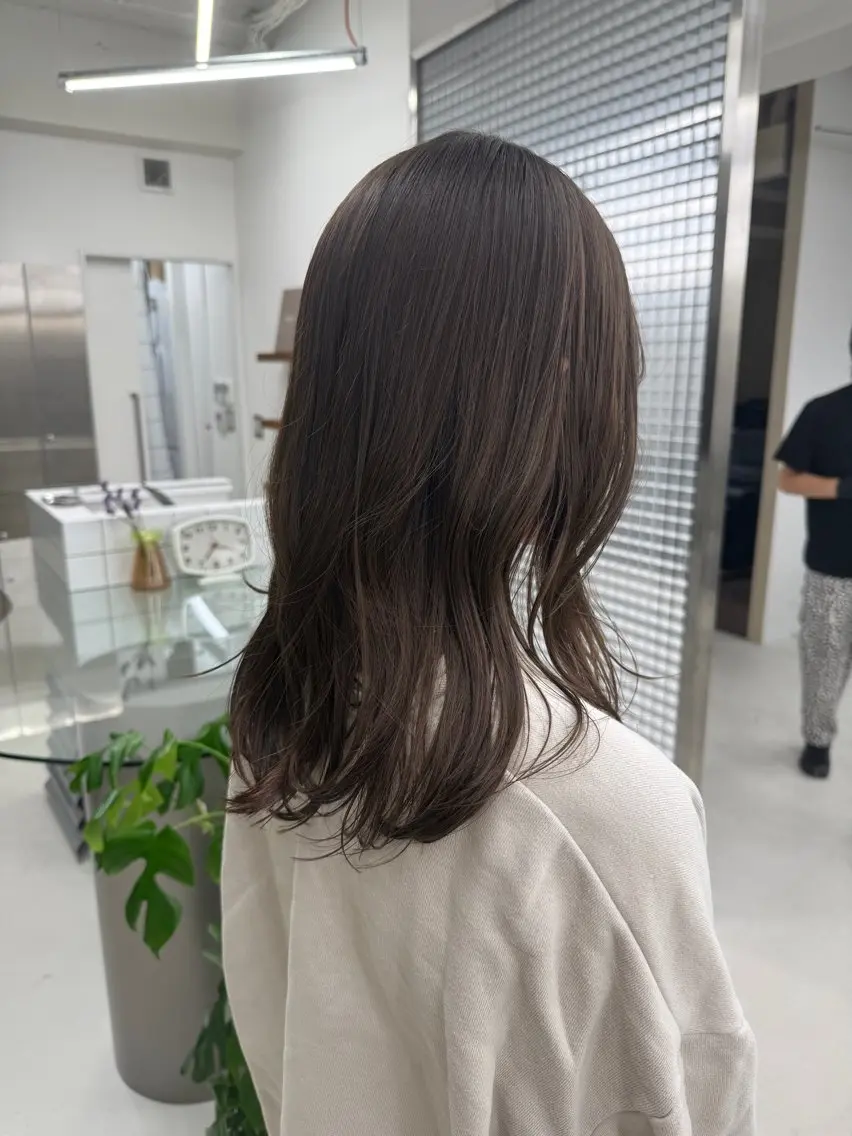 セミロング カラー カット ヘアカラー トリートメント 表参道🌿赤み消し カラー/チナツのヘアスタイル