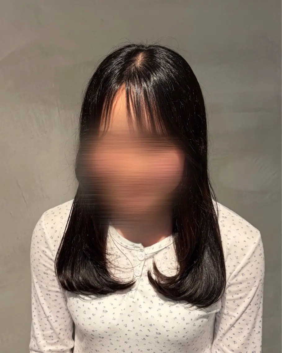 セミロング 顔周りカット レイヤーカット アサノ メグミのヘアスタイル