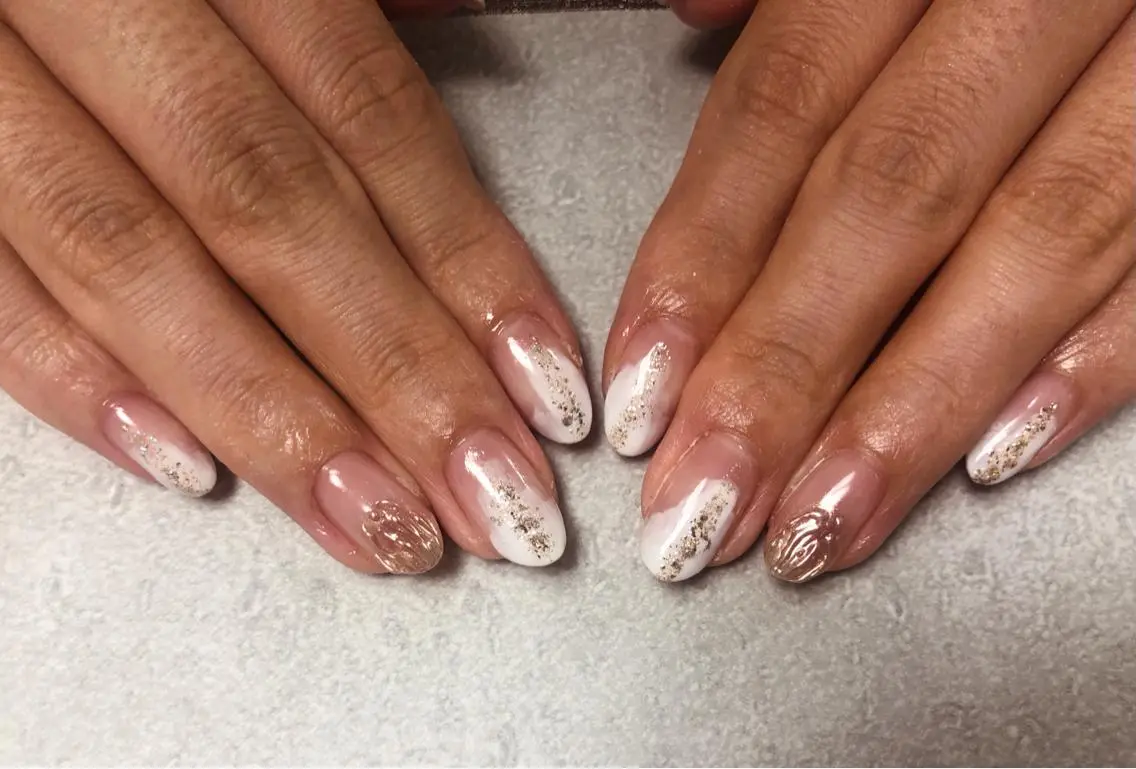 ネイル ハンドネイル mogunail &blowのネイルデザイン