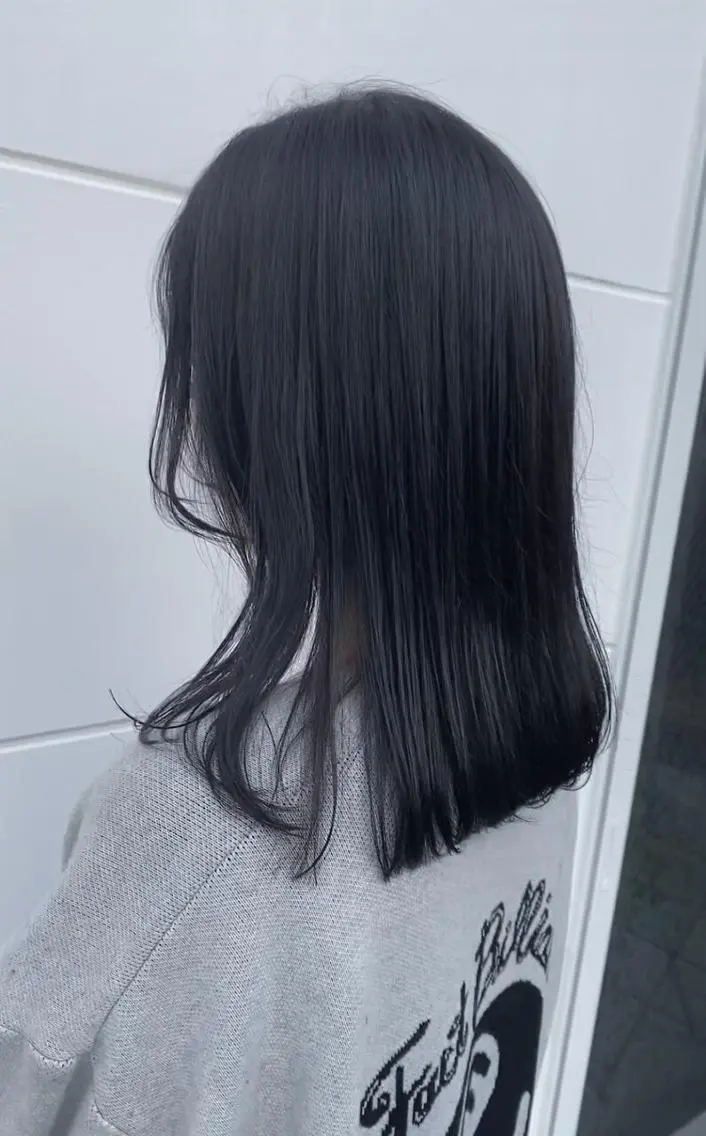 《学生様人気No.1🖤》いったん黒髪!!暗髪・黒染めカラー➕韓国式水トリートメント🎱 ⋆✴︎˚の写真