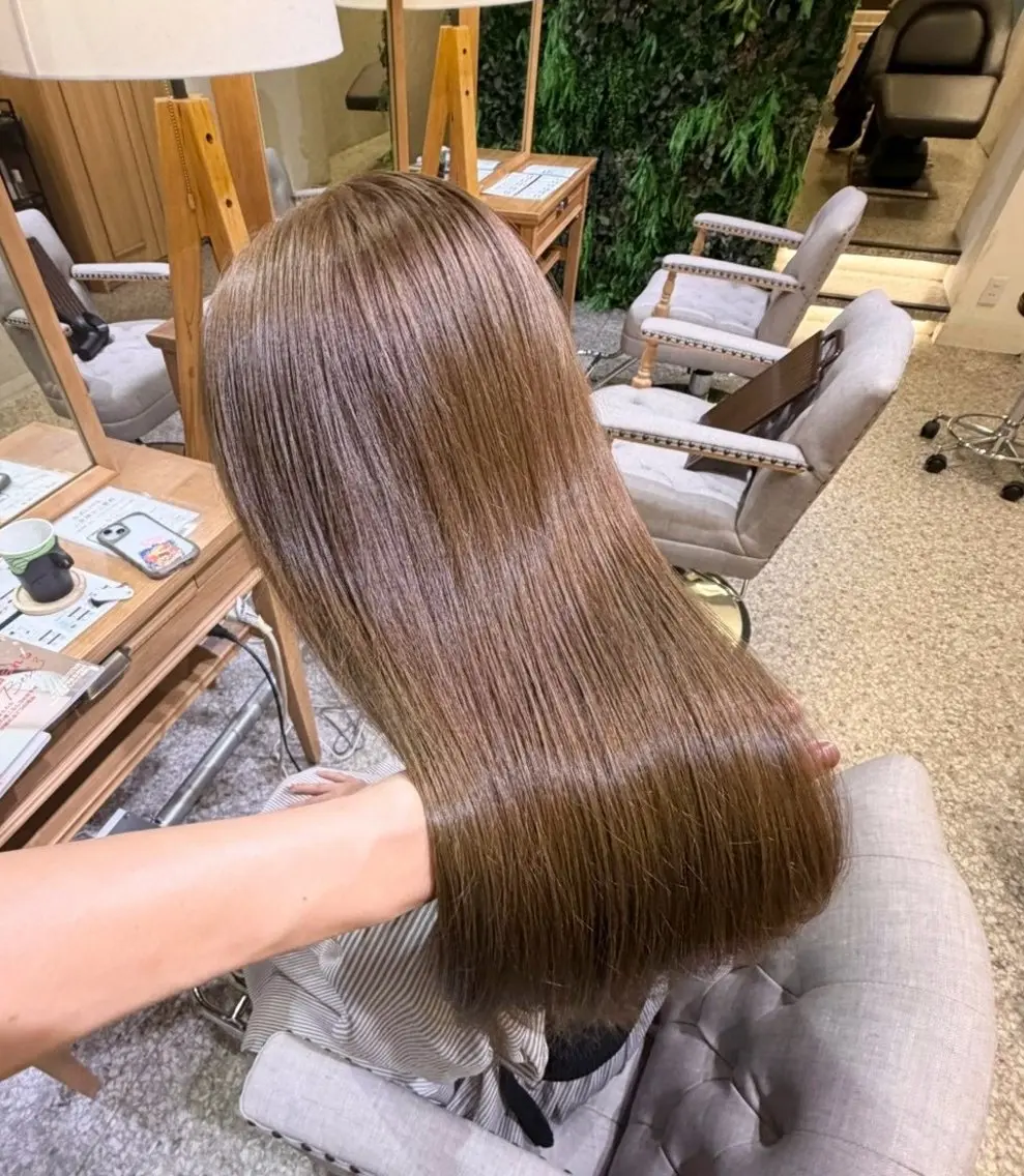 ロング カラー カット ヘアカラー 西尾 芽衣🩵🫧のヘアスタイル