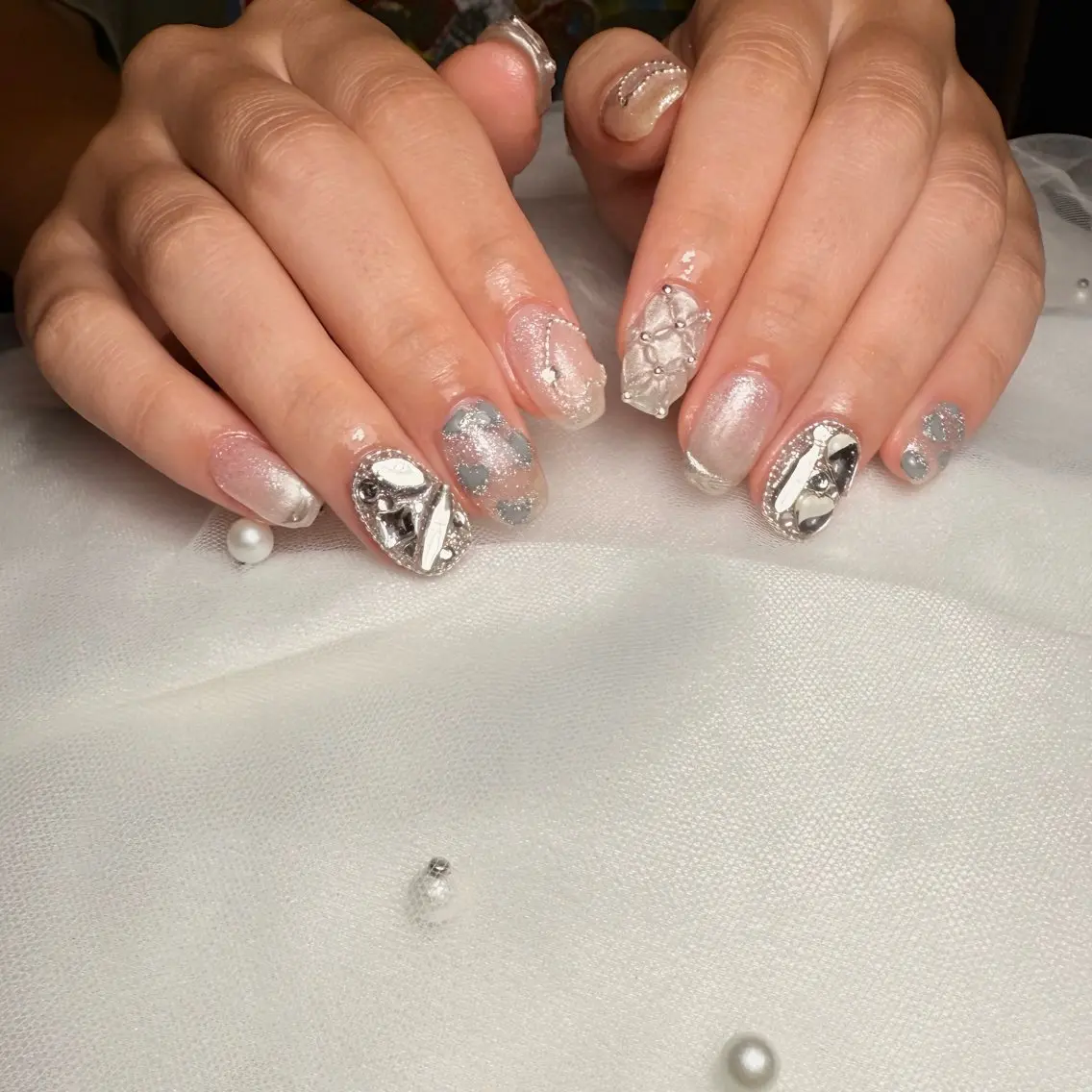 ネイル アートネイル クリアネイル キラキラネイル 韓国ネイル ラメ(グリッター) ハンドネイル 🌹Belle Nail🌹のネイルデザイン