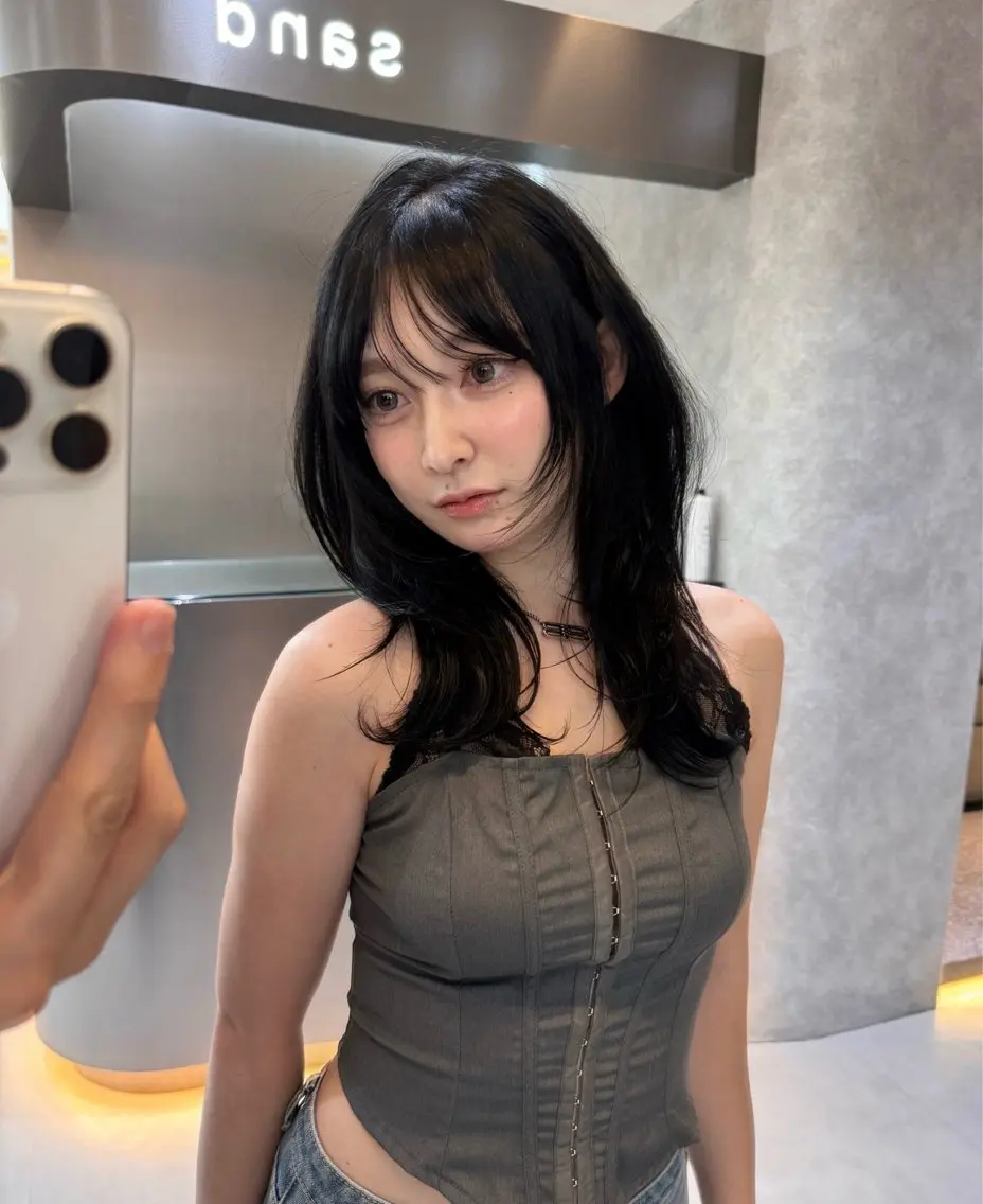 セミロング レイヤーカット こころ/透明感カラー /似合わせカット🫧のヘアスタイル