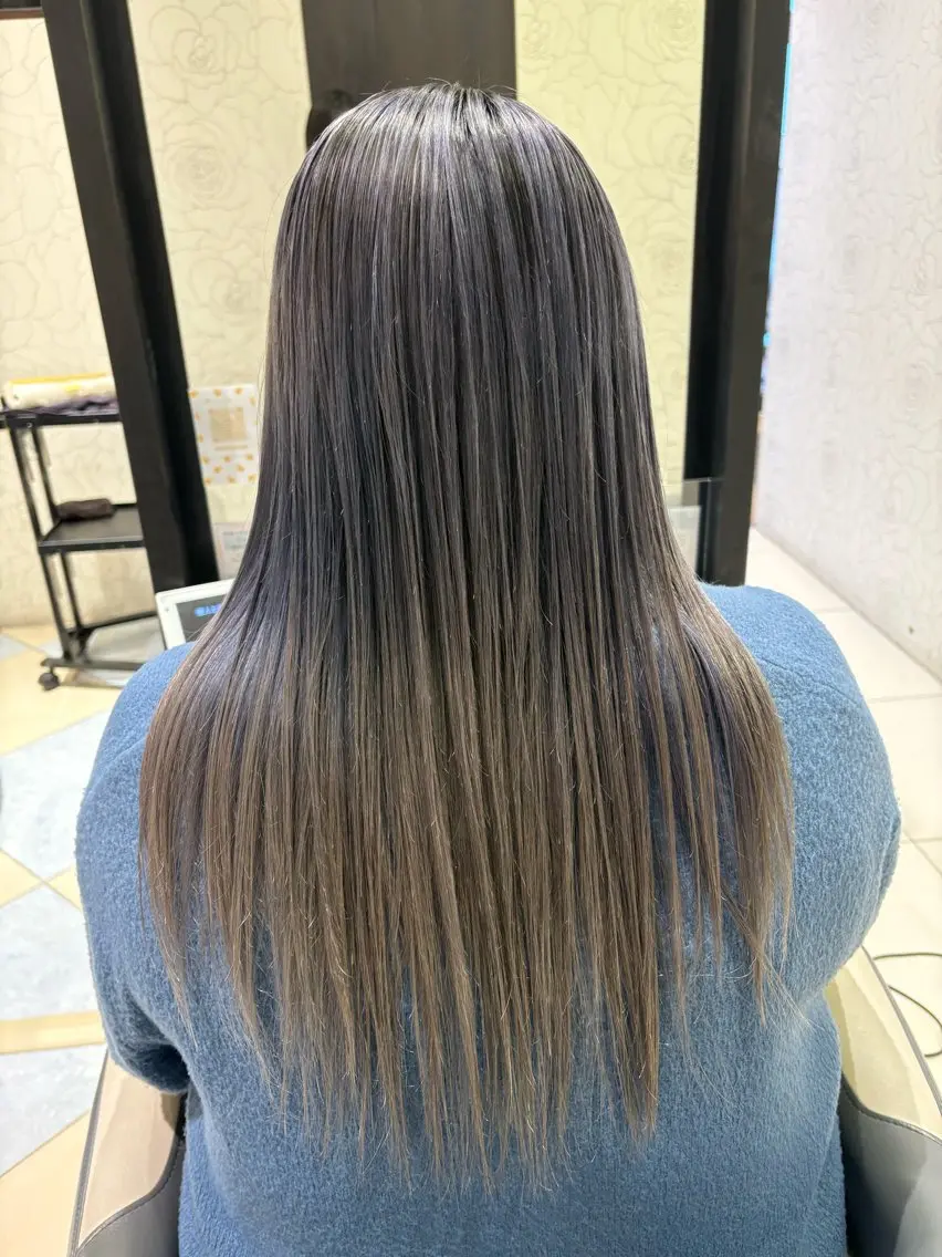 ロング カラー 高橋 久美子のヘアスタイル