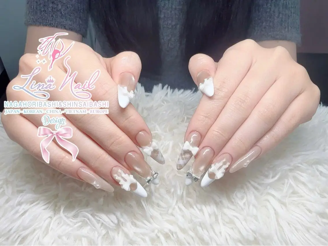 セミロング ハンドネイル Linanail Nambaのマツエク・マツパデザイン