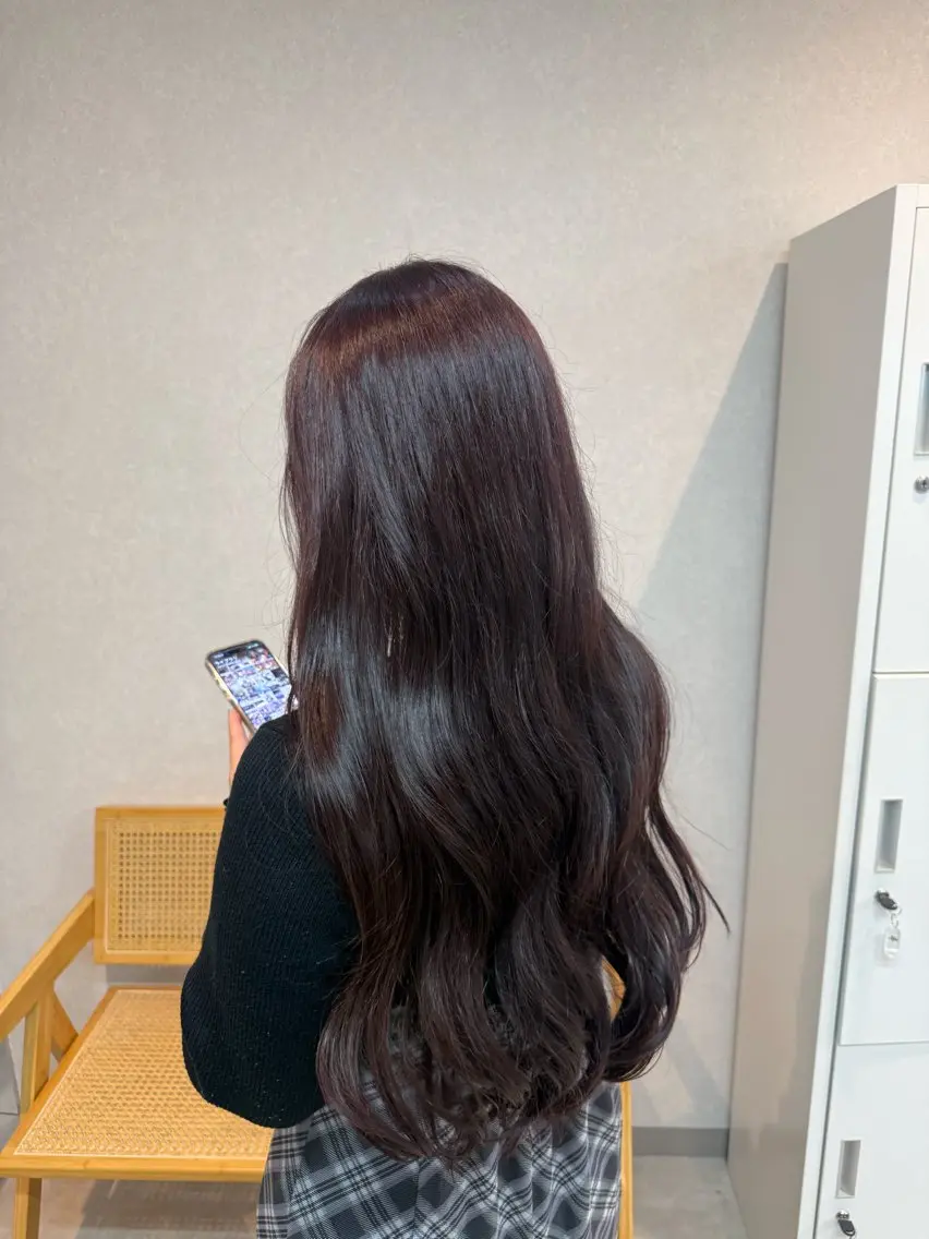 ロング 山内 都弥のヘアスタイル