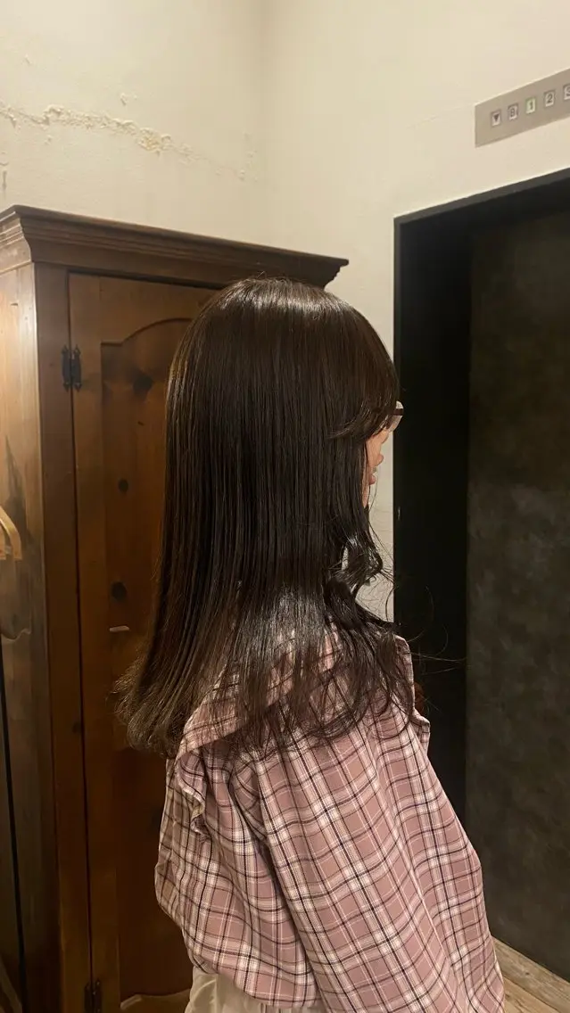 ロング カラー ヘアカラー 透明感カラー 🦙なりたりみのヘアスタイル