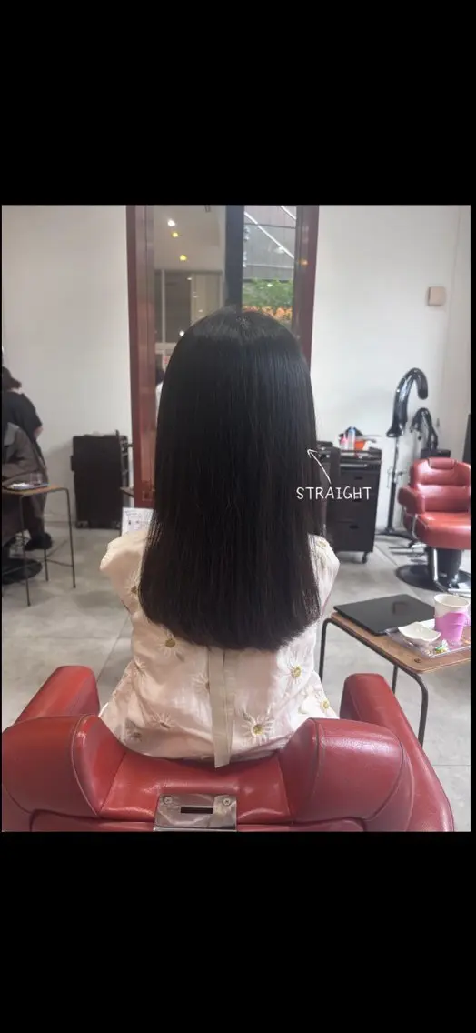セミロング 都築 さくらのヘアスタイル