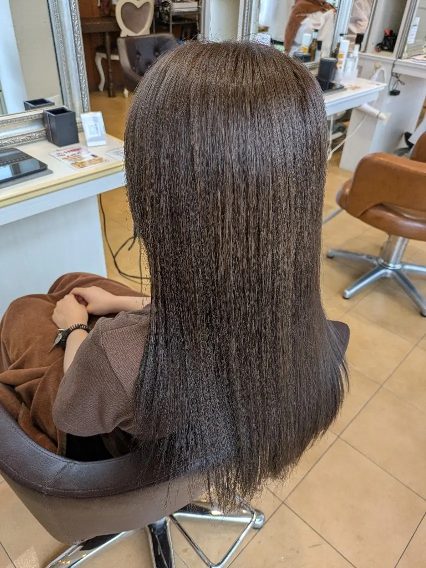 ロング カラー 透明感カラー グレージュ ミント ヘアカラー 本多 いぶきのヘアスタイル