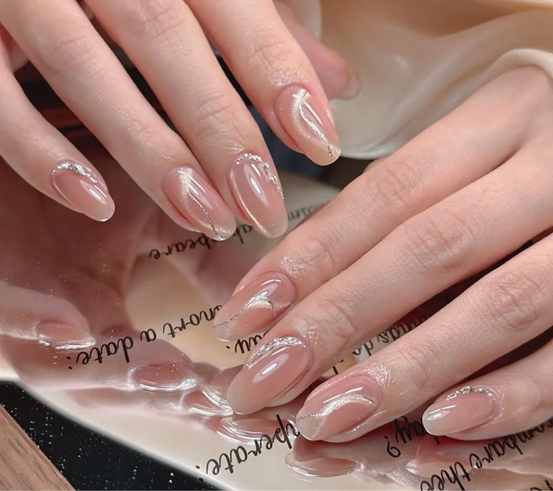 ネイル べっ甲ネイル チークネイル 成人式 長さ出し フラッシュネイル ハンドネイル ハンドケア For you. Nail Salonのネイルデザイン