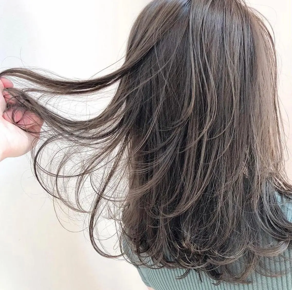 ミディアム カラー カット ヘアカラー トリートメント HATSUMEI ゆうまのヘアスタイル