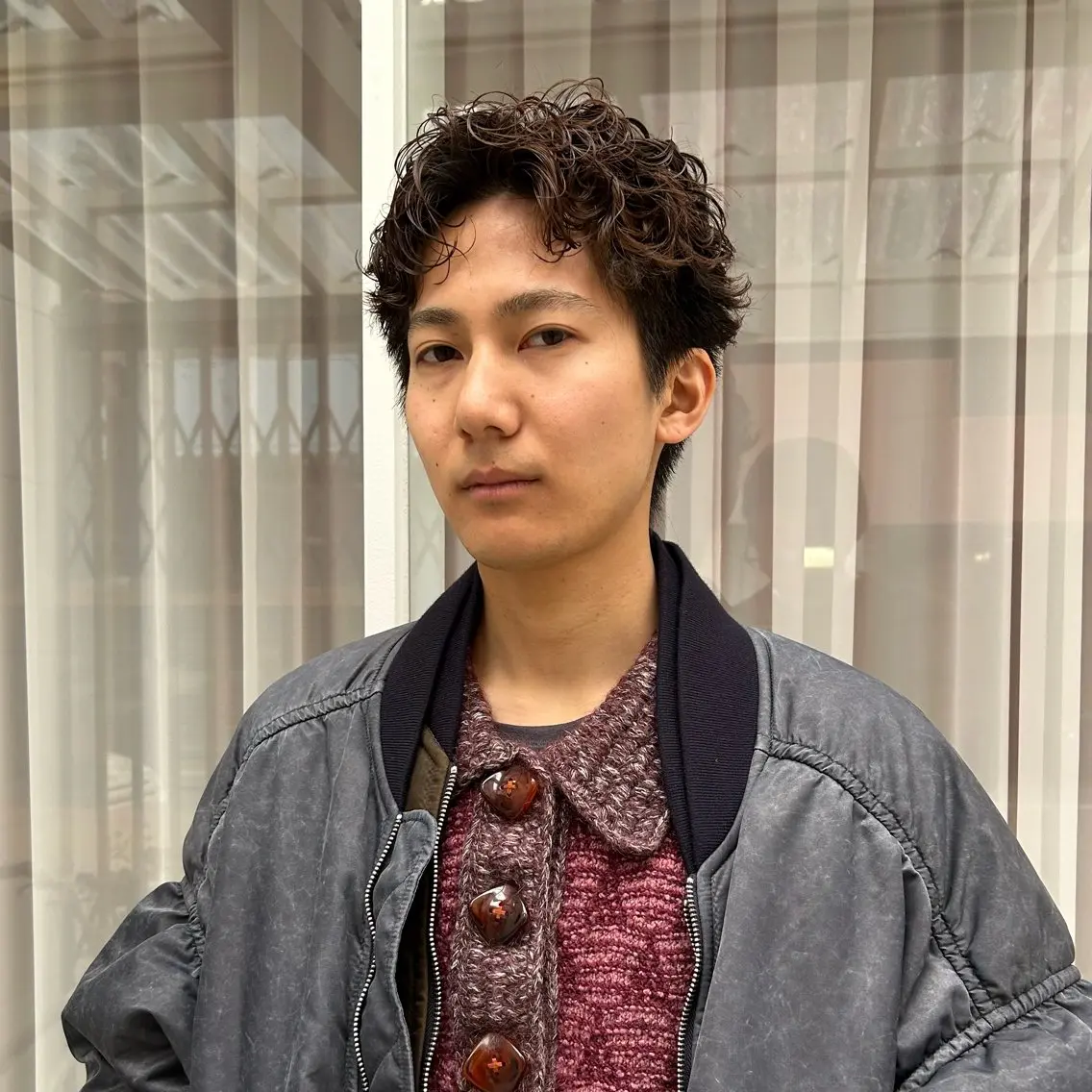 ショート カラー メンズ フェザーパーマ メンズパーマ ショートヘア メンズパーマ本町/ 心斎橋ナカムラヒロトのヘアスタイル