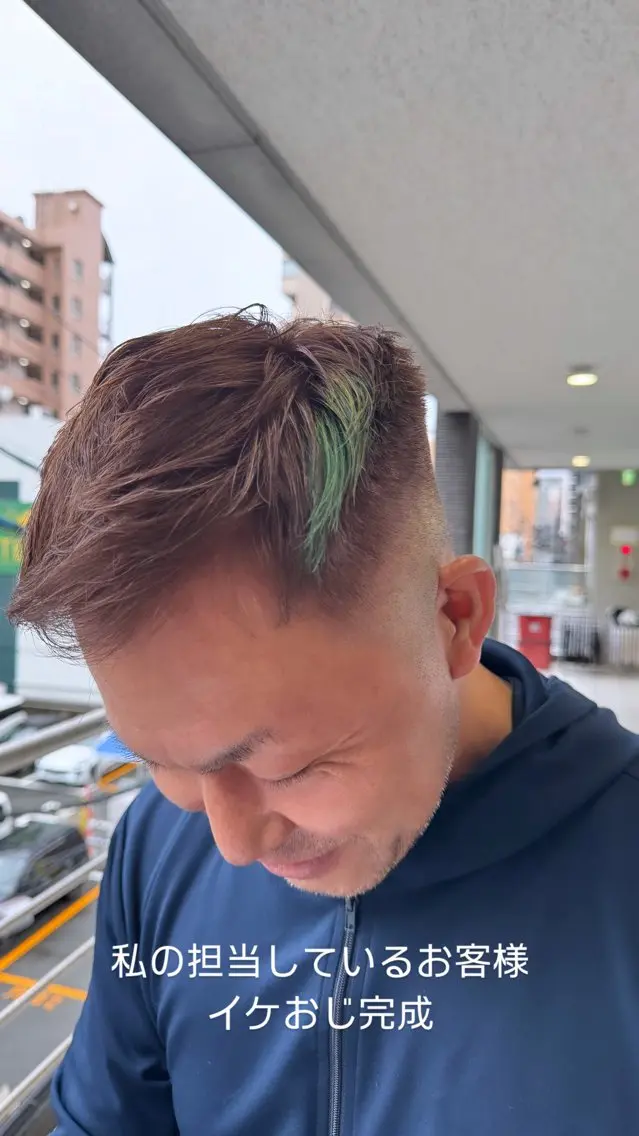 ショート カラー 椎葉 祐也のヘアスタイル