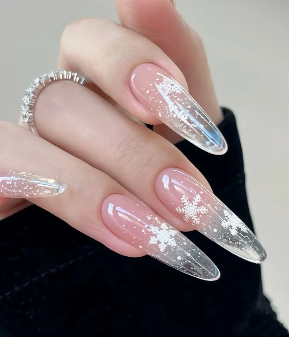 ネイル アートネイル オーロラネイル チークネイル フレンチネイル ガラスフレンチ 🎀🎀YooLi Nail Salonのネイルデザイン
